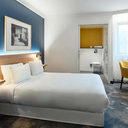 B&B Hotel Paris 17 Batignolles Exterior photo