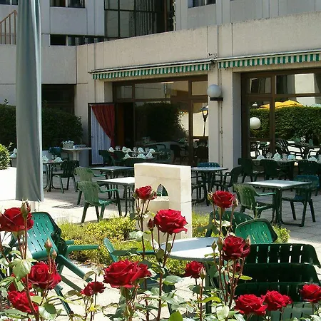 B&B Hotel Paris 17 Batignolles 