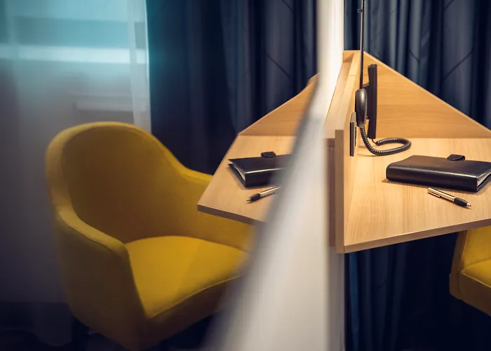 B&B HOTEL Paris 17 Batignolles