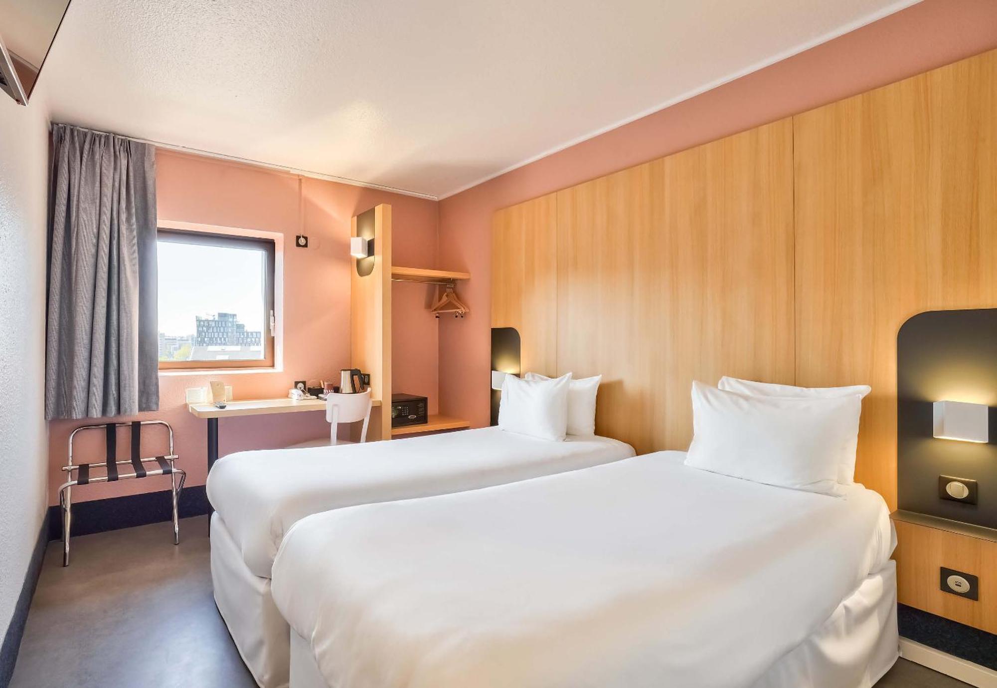 Hotel 17 Batignolles Parijs
